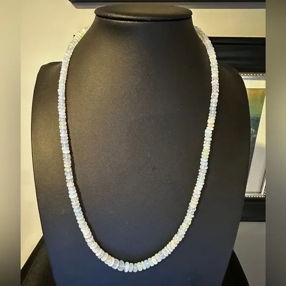 20.5" rondelle, graduatedāOpal beaded necklace with a 14kt yellow gold clasp! - Picture 11 of 13